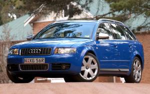 Audi S4 Avant 2003 года (AU)
